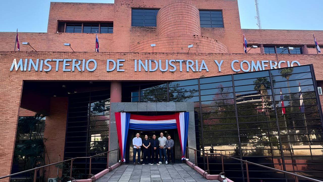 ACII realiza missão institucional ao Paraguai para conhecer ambiente de negócios e ampliar conhecimento sobre oportunidades para empresários
