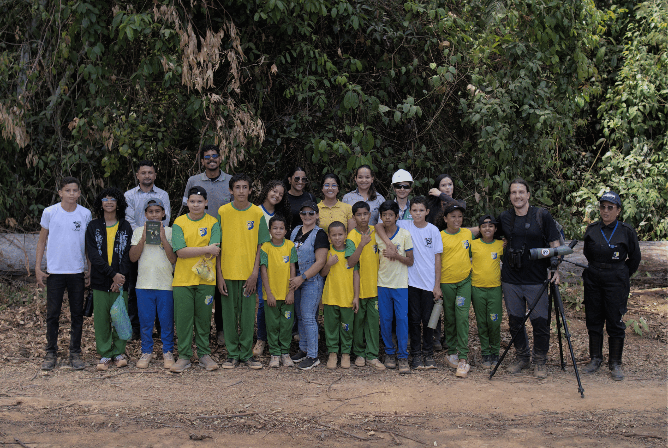 Suzano e Instituto Ecofuturo promovem atividade de observação de aves com estudantes de Cidelândia (MA)